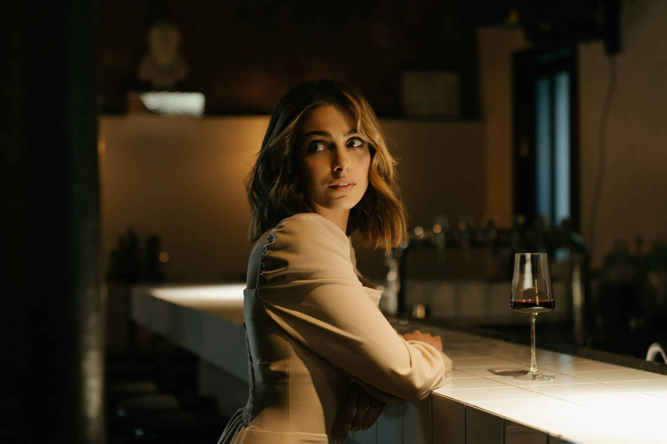 Comment attirer une femme sans lui parler